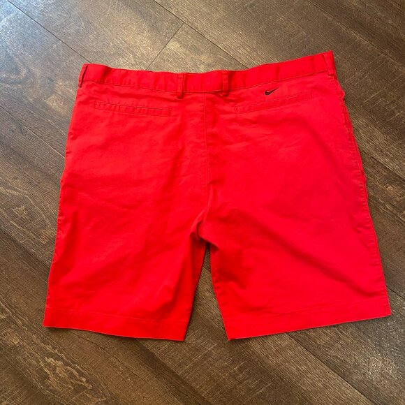 Nike Dri-Fit Golf Shorts - Size 40 - Picture 3 of 6